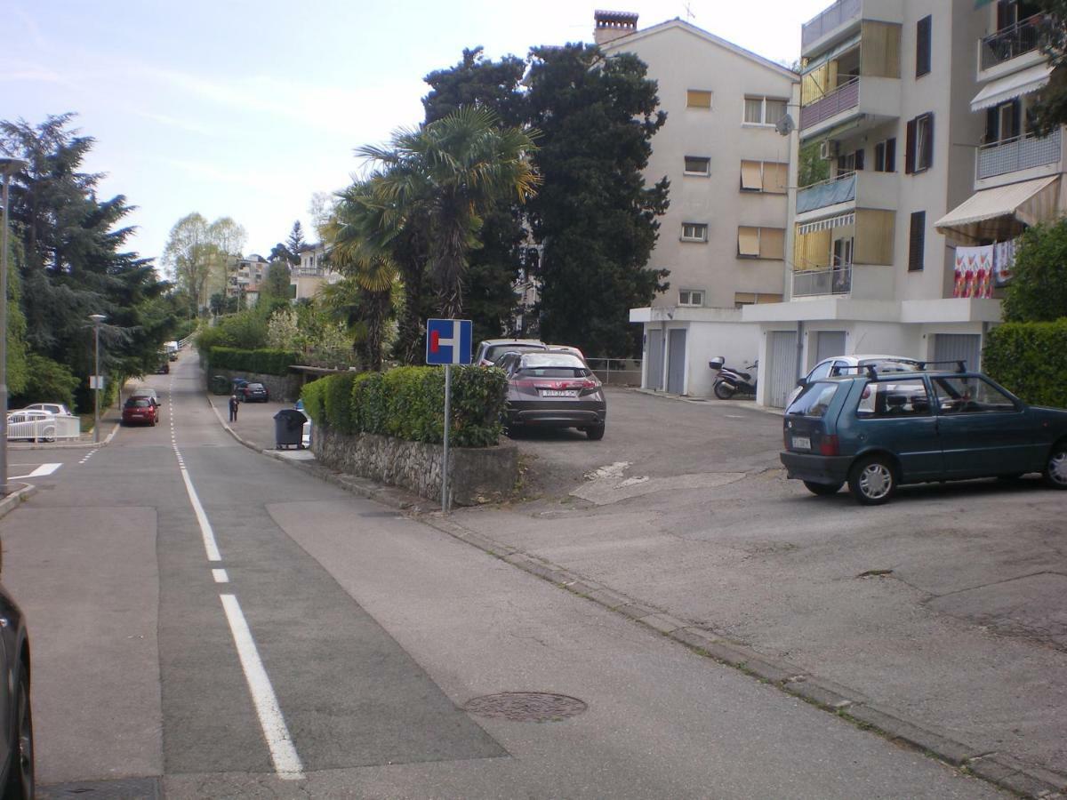 Apartment Nadia Lovran Εξωτερικό φωτογραφία